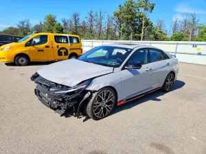 Hyundai Elantra 2.0L 4 2022