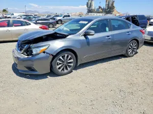 Nissan Altima 2.5L 4 2017