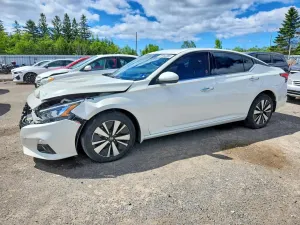 Nissan Altima 2.5L 4 2019