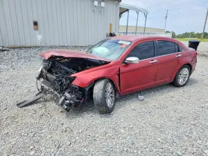 Chrysler 200 2.4L 4 2013