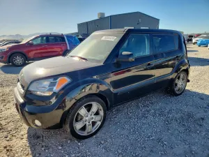 Kia Soul 2.0L 4 2011