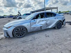 Lexus IS 3.5L 6 2021