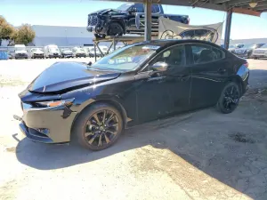 Mazda 3 2.5L 4 2024