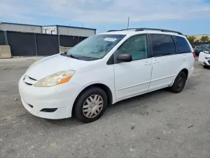 Toyota Sienna 3.5L 6 2009