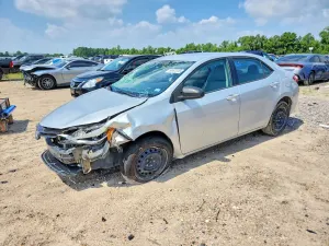 Toyota Corolla 1.8L 4 2015