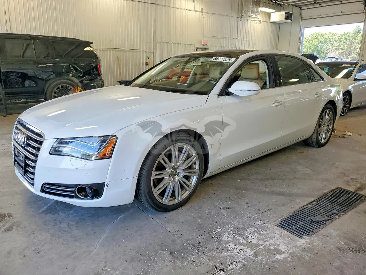 Audi A8 3.0L 6 2014