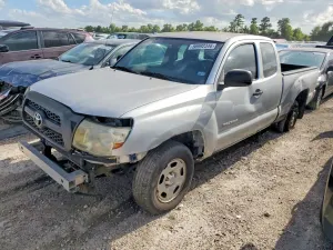 Toyota Tacoma 2.7L 4 2011