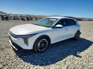 Kia K4 2.0L 4 2025