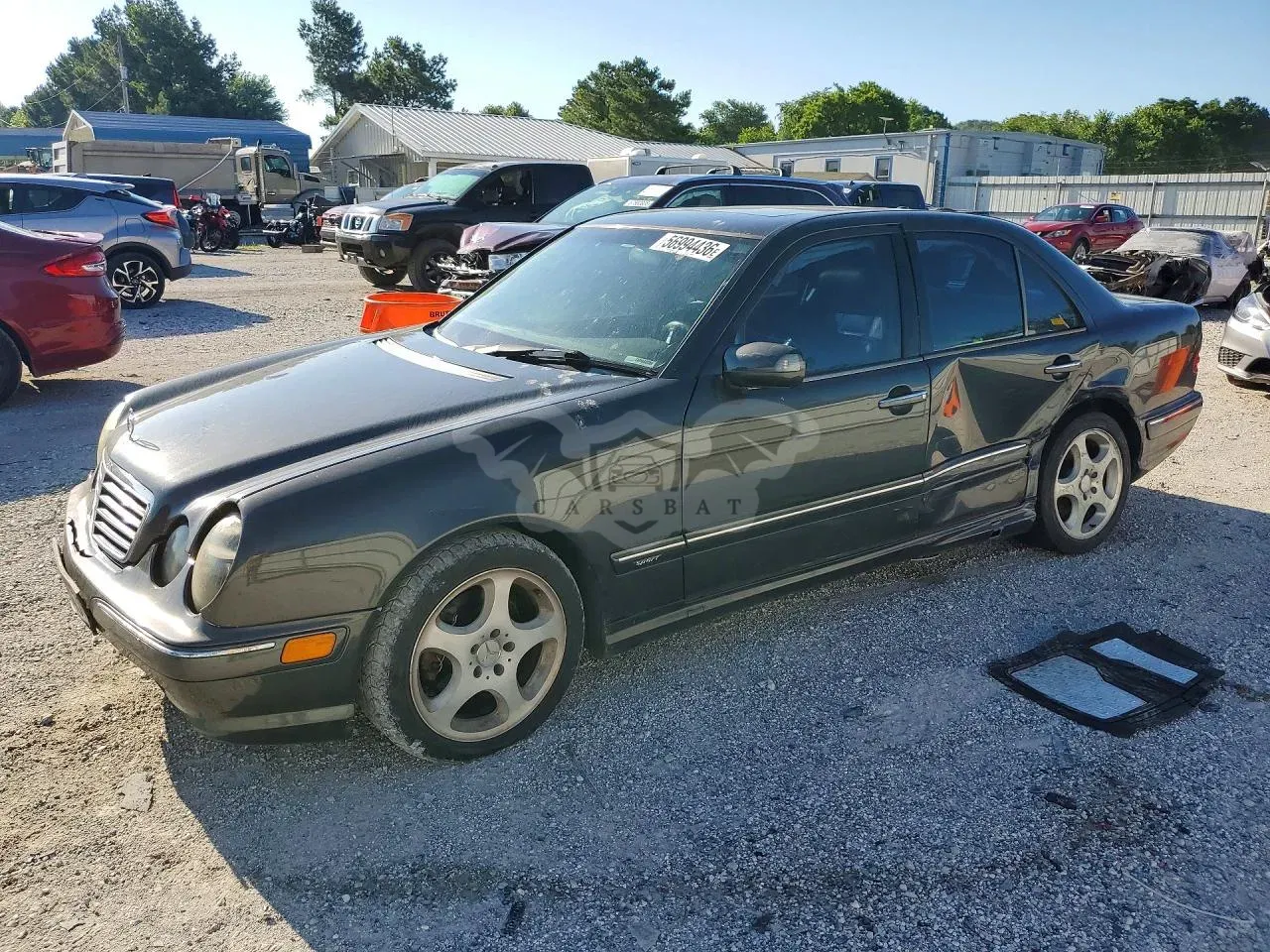 Mercedes-Benz E 4.3L 8 2001