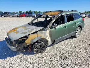 Subaru Outback 2.5L 4 2011