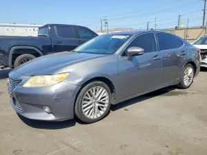 Lexus ES 3.5L 6 2013