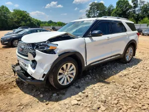 Ford Explorer 2.3L 4 2023