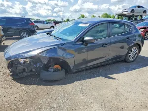 Mazda 3 2.0L 4 2015