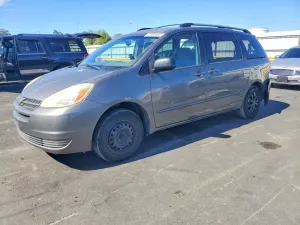 Toyota Sienna 3.3L 6 2004