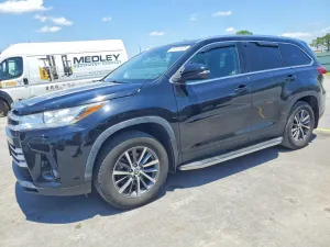 Toyota Highlander 3.5L 6 2019