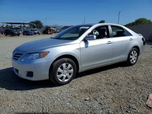 Toyota Camry 2.5L 4 2010