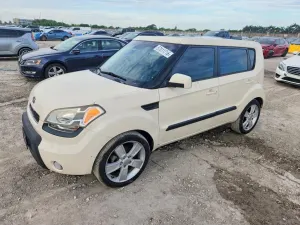 Kia Soul 2.0L 4 2011