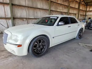 Chrysler 300C 5.7L 8 2005