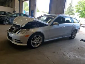 Mercedes-Benz E 3.5L 6 2012