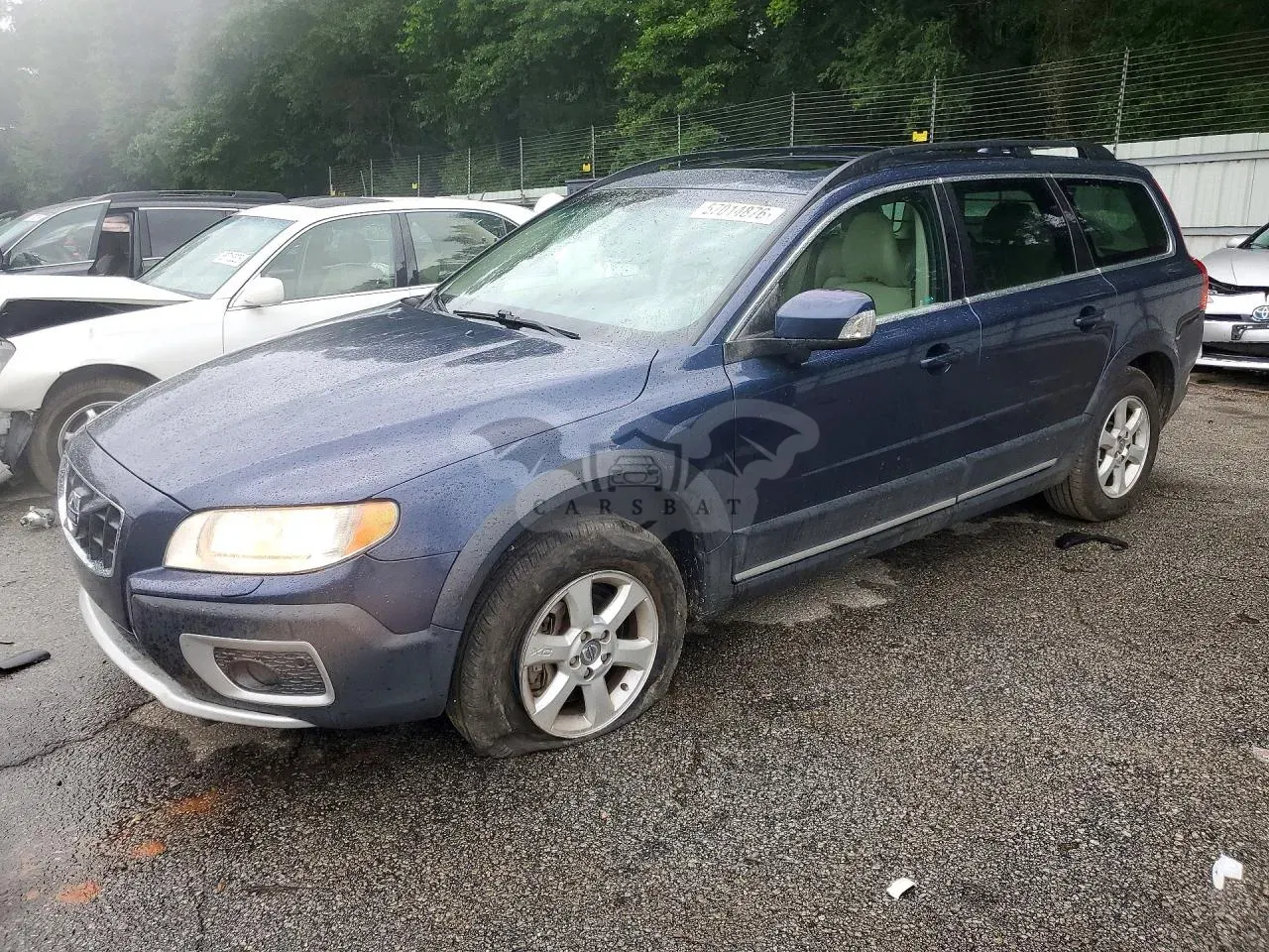 Volvo XC70 3.2L 6 2011