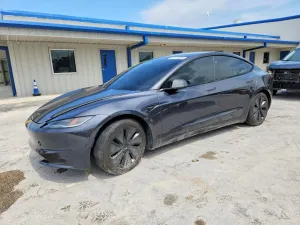 Tesla Model 3 2025