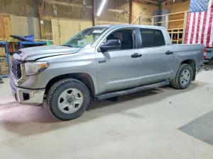 Toyota Tundra 5.7L 8 2021