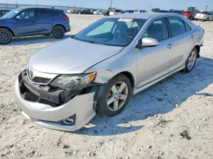 Toyota Camry 2.5L 4 2013