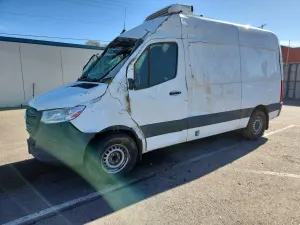 Mercedes-Benz Sprinter 2.0L 4 2023