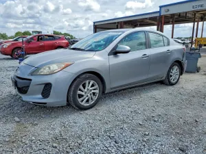 Mazda 3 2.0L 4 2012