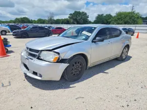 Dodge Avenger 2.4L 4 2010