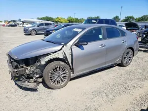 Kia Cerato / Forte / K3 2L 4 2023