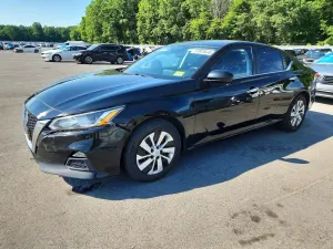 Nissan Altima 2.5L 4 2020