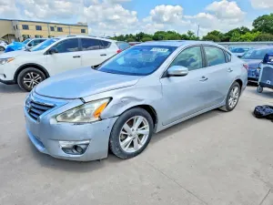 Nissan Altima 2.5L 4 2015