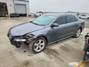 Volkswagen Passat 2.5L 5 2013