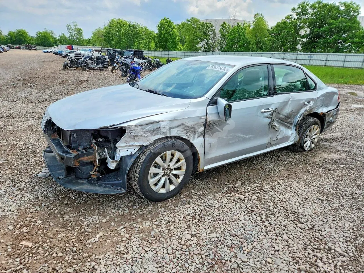 Volkswagen Passat 1.8L 4 2015