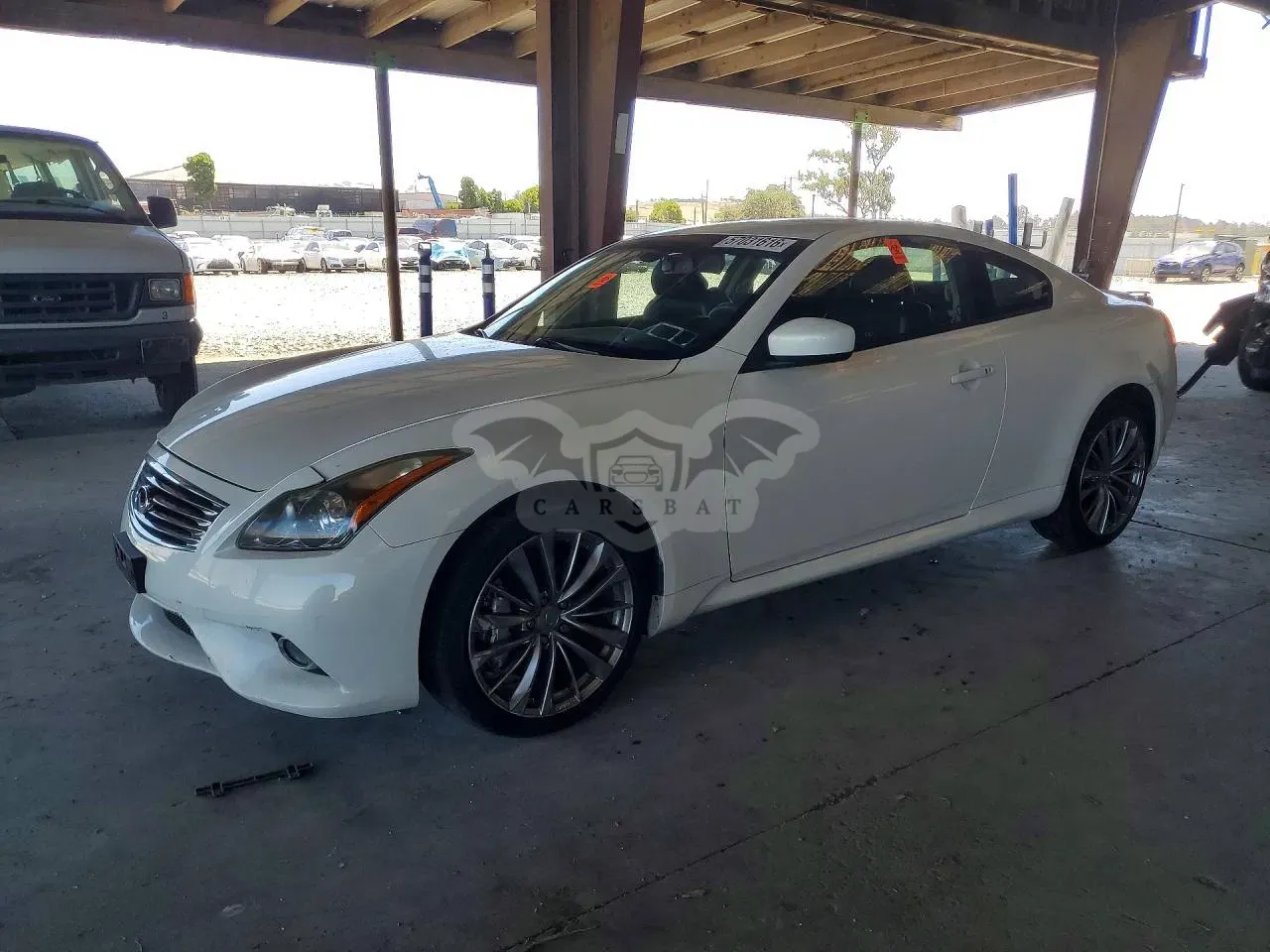 Infiniti G37 3.7L 6 2012