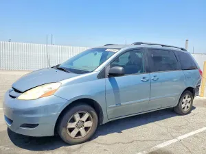 Toyota Sienna 3.3L 6 2006