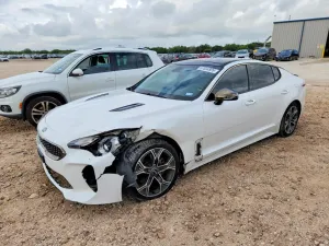 Kia Stinger 2.0L 4 2020