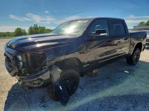 RAM 1500 5.7L 8 2019