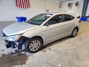 Hyundai Elantra 2.0L 4 2019