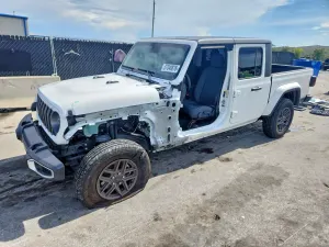 Jeep Gladiator 3.6L 6 2025