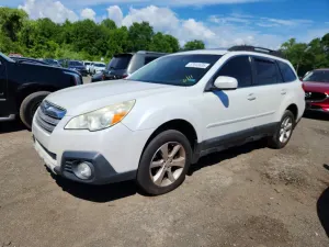 Subaru Outback 2.5L 4 2013