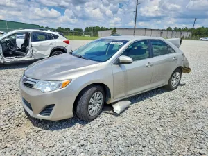 Toyota Camry 2.5L 4 2014