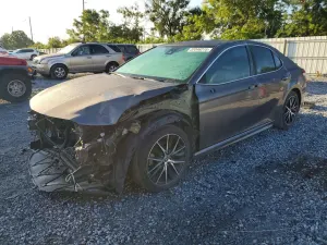 Toyota Camry 2.5L 4 2022