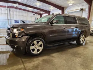 Chevrolet Suburban 5.3L 8 2015