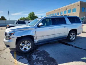 Chevrolet Suburban 5.3L 8 2017