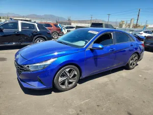 Hyundai Elantra 2.0L 4 2023