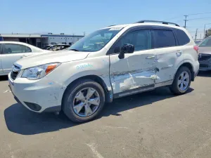 Subaru Forester 2.5L 4 2016