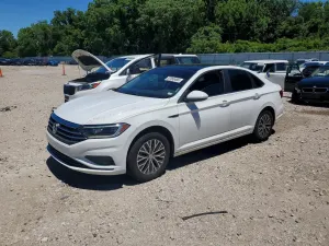 Volkswagen Jetta 1.4L 4 2019