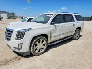 Cadillac Escalade 6.2L 8 2016